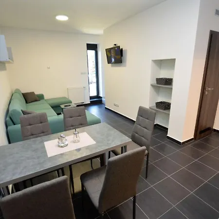 Železná Ruda Quaint Holiday Home In Elezn Ruda Near Ski Area מראה חיצוני תמונה